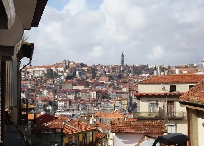 Gaia Porto Хостел *