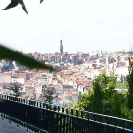 盖亚波尔图旅馆 旅馆