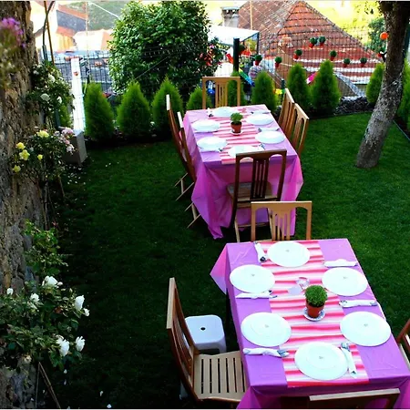 旅馆 盖亚波尔图旅馆