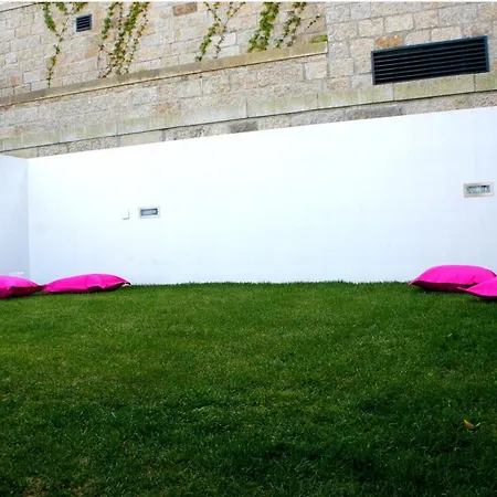 盖亚波尔图旅馆 旅馆 *