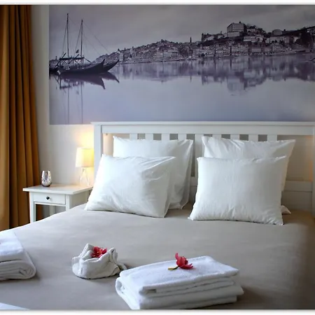 旅馆 盖亚波尔图旅馆 *